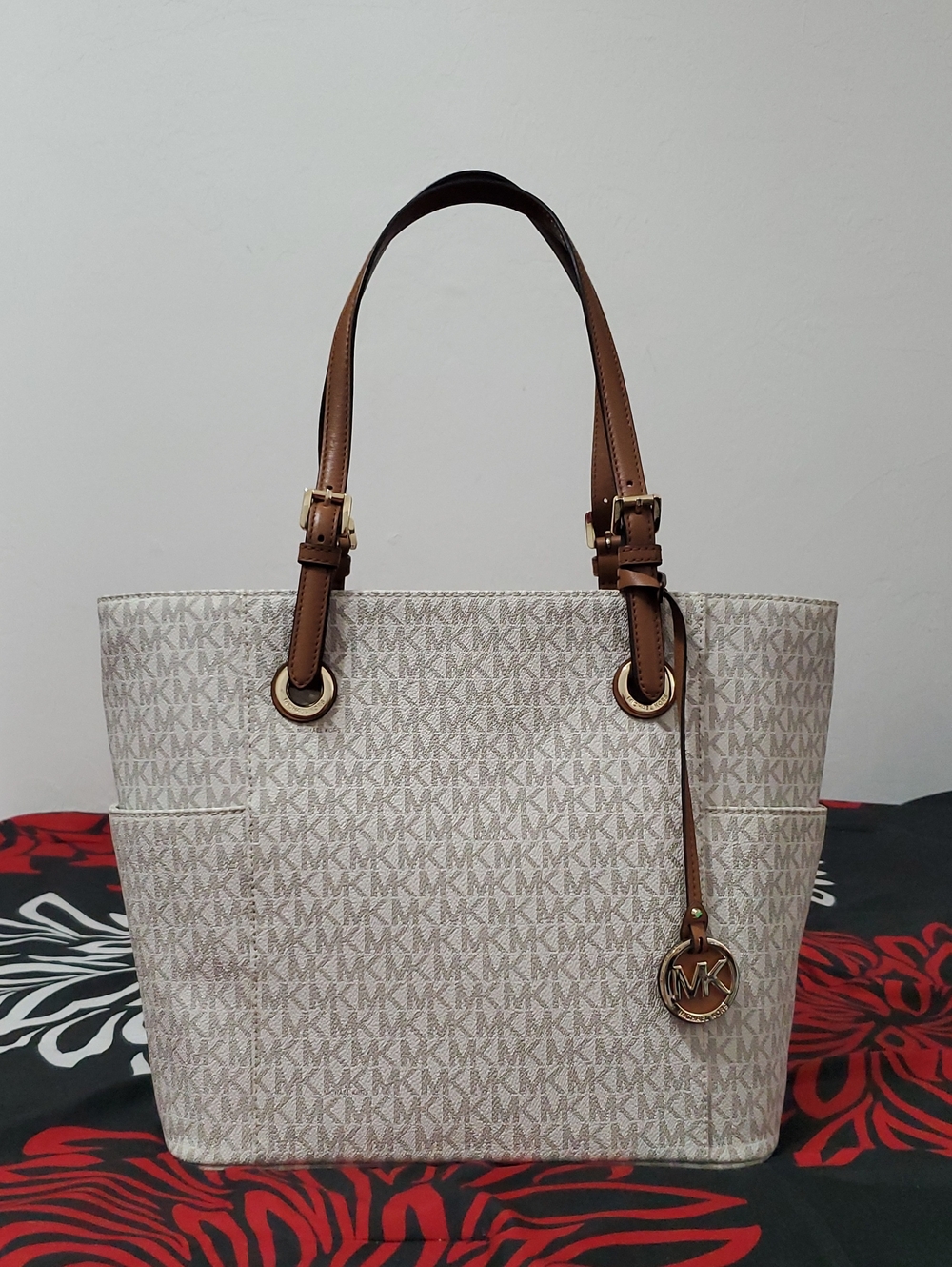 Michael Kors Jet Set East West Vanilla Signature Tote Bag